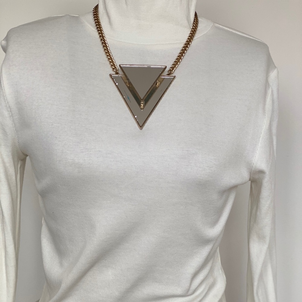 Triangle mirror necklace. Vintage 80’s.